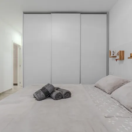 Luxury 2 Bedrooms Norton With Amazing Views In