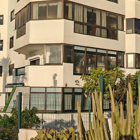 Luxury 2 Bedrooms Norton With Amazing Views In *