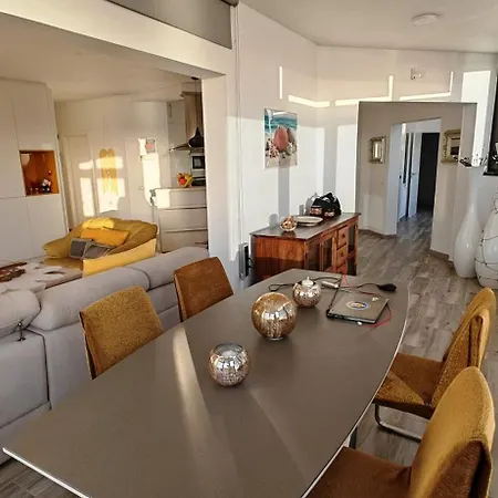 Luxury 2 Bedrooms Norton With Amazing Views In Apartment Costa Del Silencio