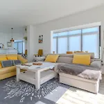 Luxury 2 Bedrooms Norton With Amazing Views In 公寓 *