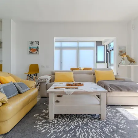 Apartman Luxury 2 Bedrooms Norton With Amazing Views In *