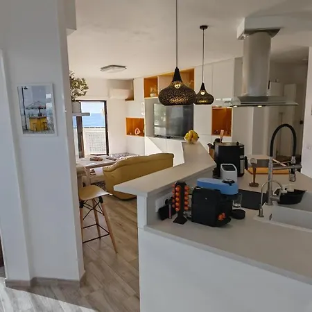 Atlantic View Deluxe, Luxury 2 Bedrooms Norton With Amazing Views In Apartamento *