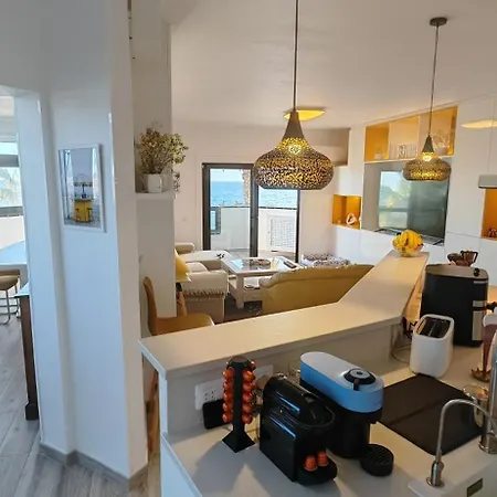 Atlantic View Deluxe, Luxury 2 Bedrooms Norton With Amazing Views In Apartamento Costa del Silencio