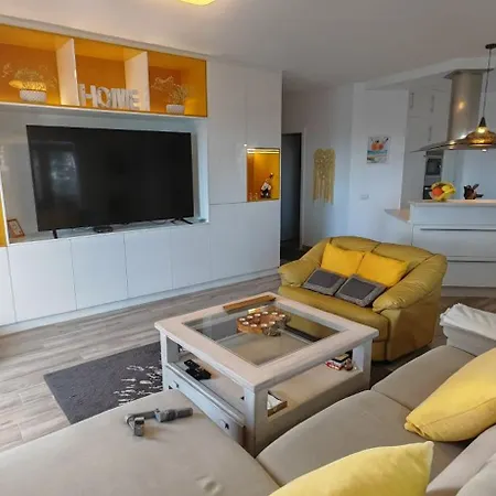 Atlantic View Deluxe, Luxury 2 Bedrooms Norton With Amazing Views In Apartamento