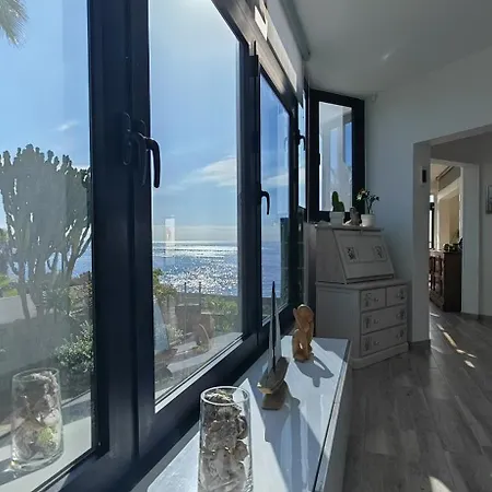 Atlantic View Deluxe, Luxury 2 Bedrooms Norton With Amazing Views In Apartamento